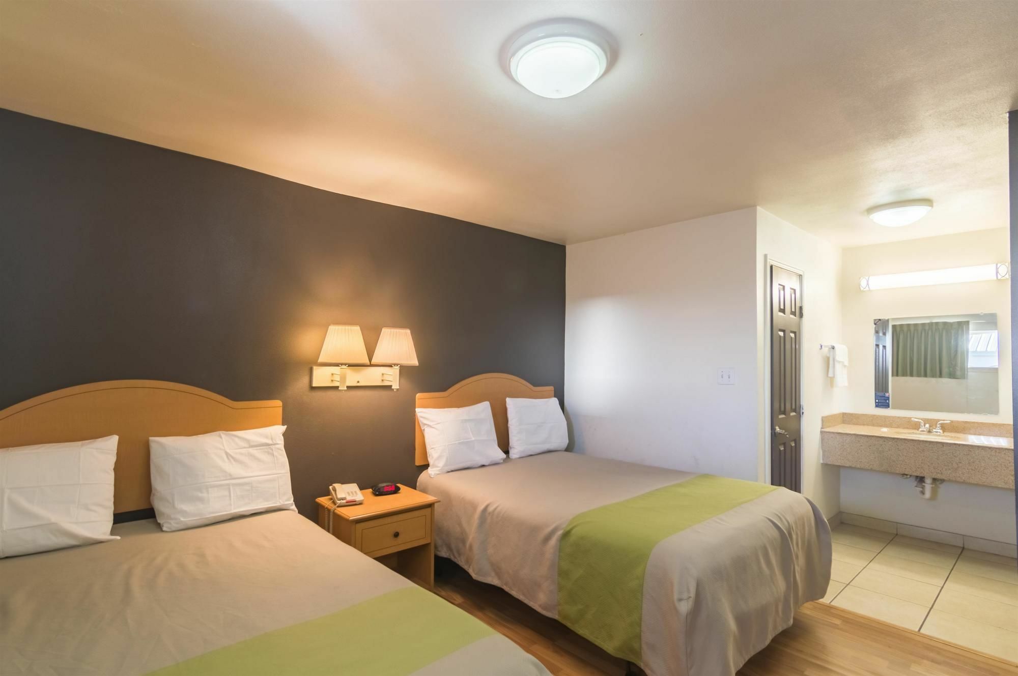 Extended Stay America Select Suites - Odessa Extérieur photo